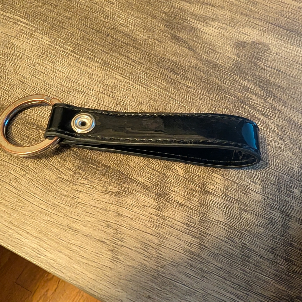 Marc Jacobs Black Keychain - Picture 5 of 6
